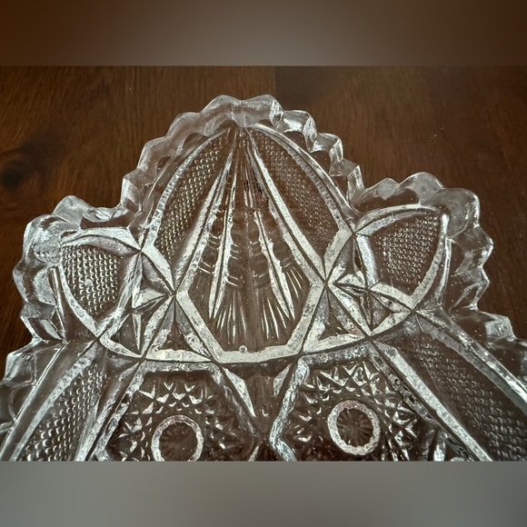 IMPERIAL GLASS RELISH DISH Nucut Pressed Crystal Saw Tooth Edge Vintage 11” - Picture 8 of 11